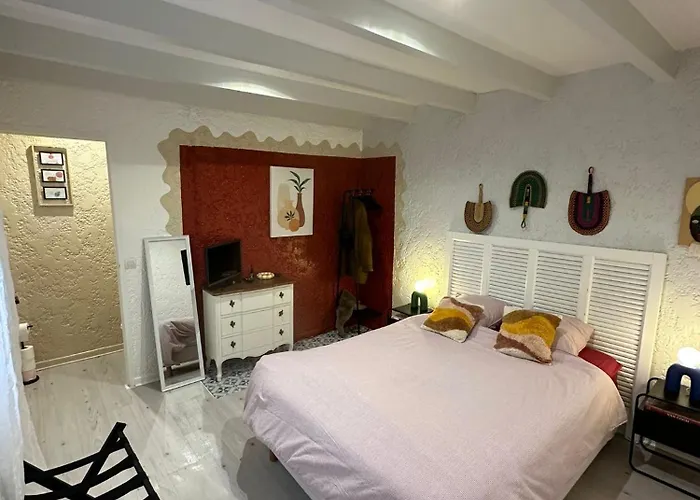 Timounyan T1 N23 Centre Animaux Acceptes